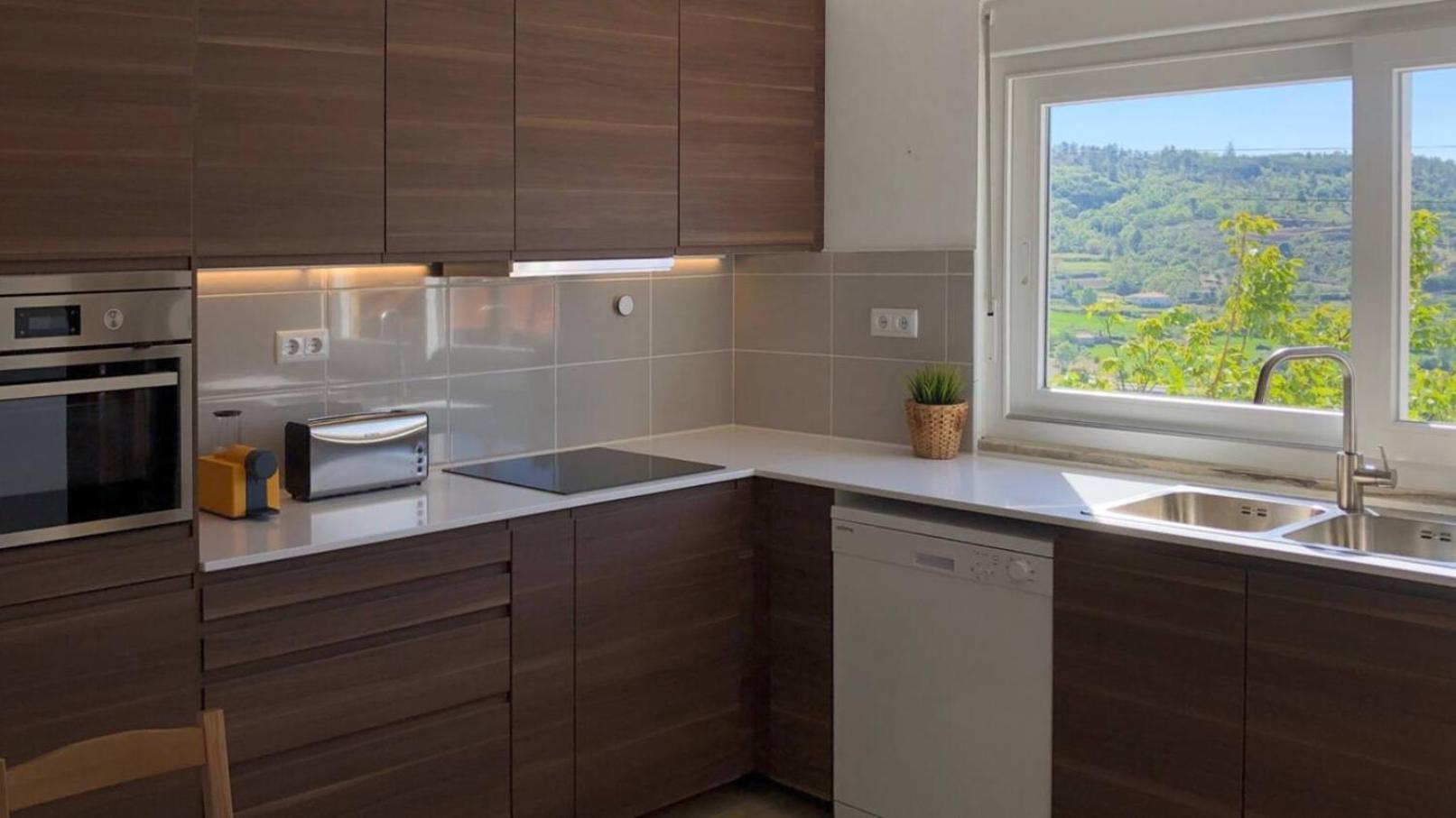 Private V3 Equipped Kitchen & Pool Villa Teixoso Екстериор снимка