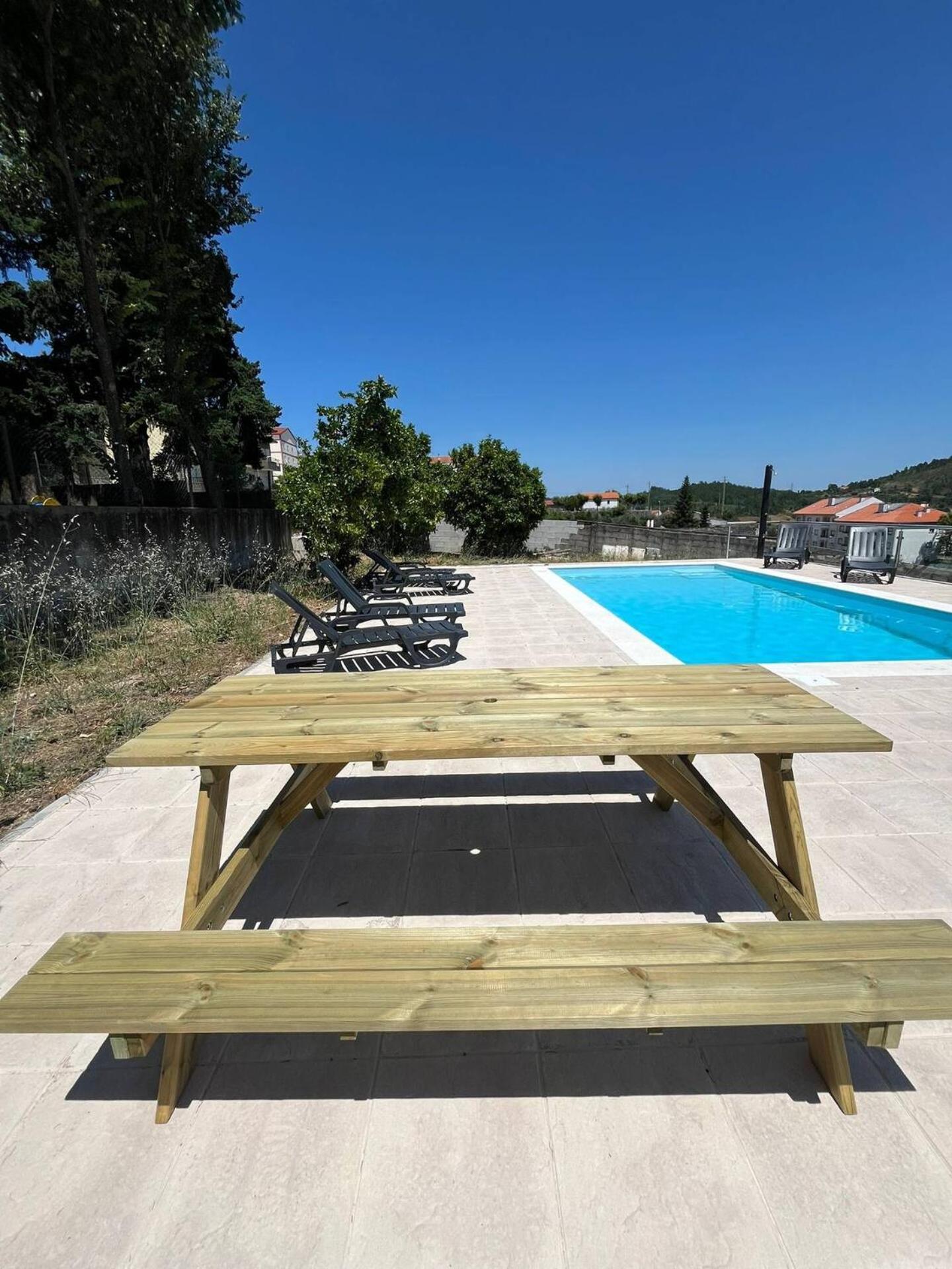 Private V3 Equipped Kitchen & Pool Villa Teixoso Екстериор снимка